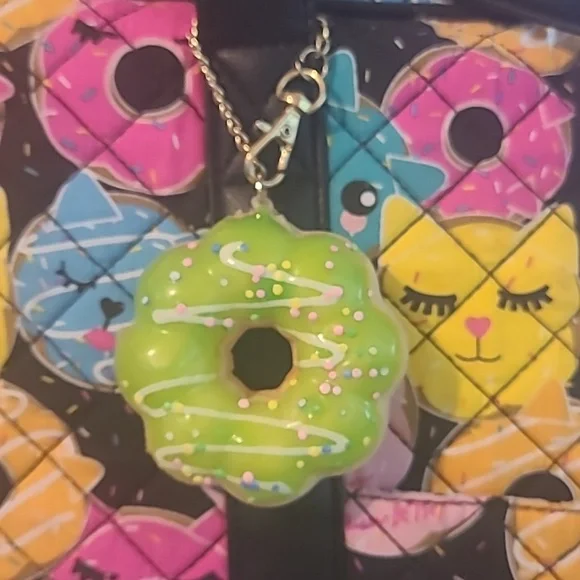 Betsey Johnson Weekender Bag: Donut+ Cat Design with Black Background. - Picture 4 of 12